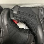 Bocanci paza din piele