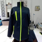 Bluzon Softshell , model cu fermoare verzi